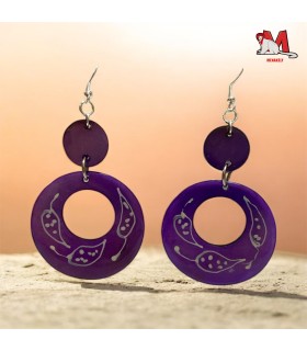 Boucle d'oreille en corne recyclée