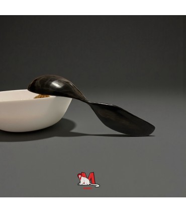 Louche en corne de zébu